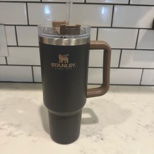 Stanley Quencher Tumbler 40oz